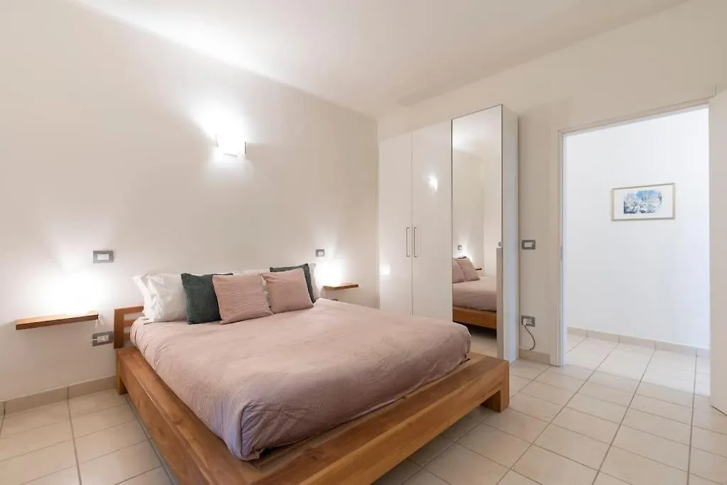 Enjoy Home - Appartamento Carducci Padova Italy