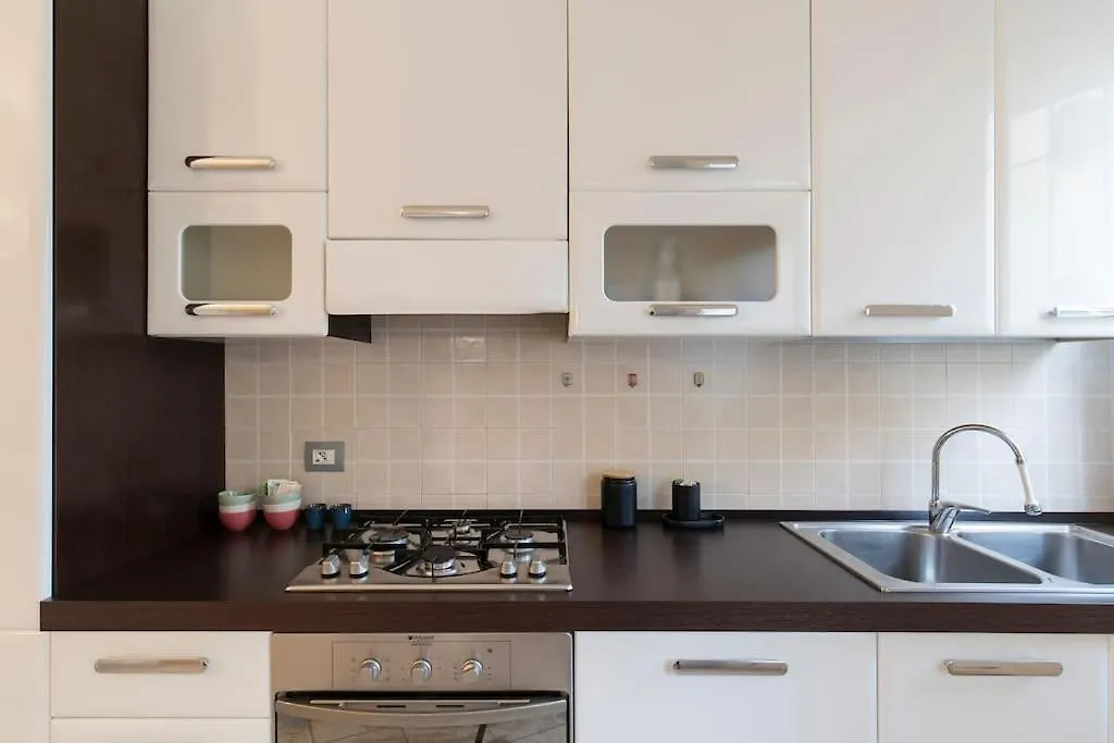 Enjoy Home - Appartamento Carducci Padova 0*,  Italy