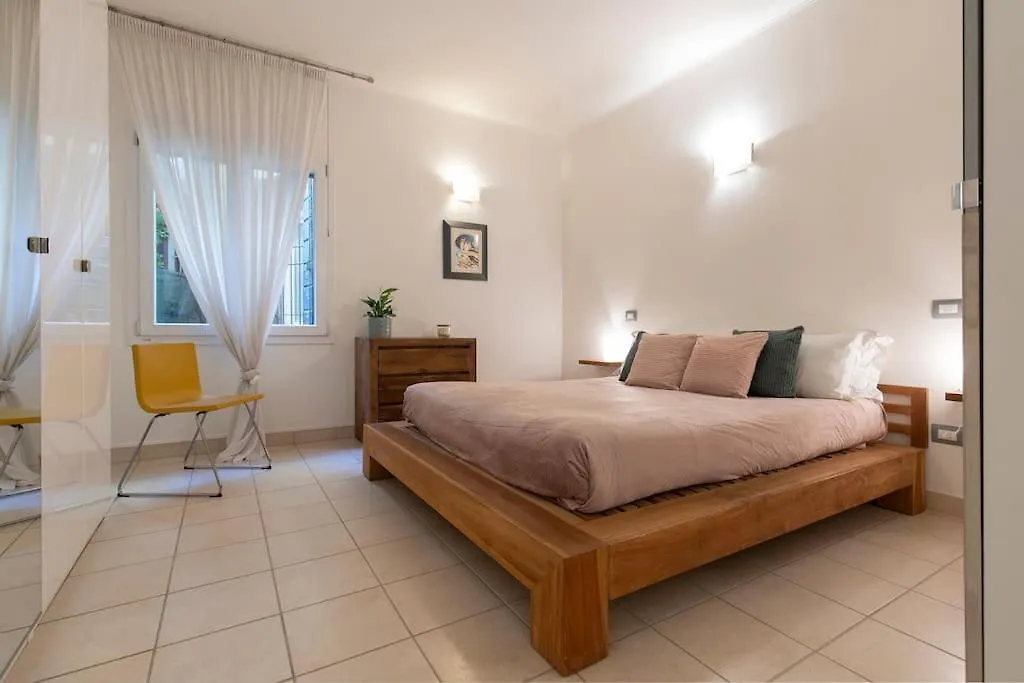 Enjoy Home - Appartamento Carducci Padova Italy