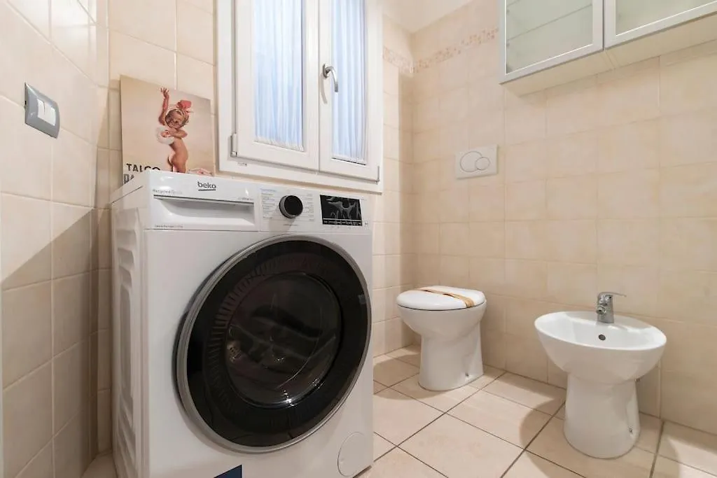 Enjoy Home - Appartamento Carducci Padova Apartment