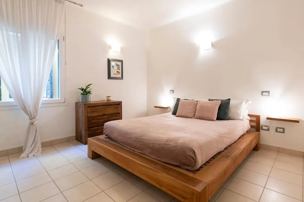 Enjoy Home - Appartamento Carducci Padova Apartment
